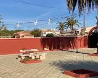 tekrar satış - Villa - Torrevieja - San Luis