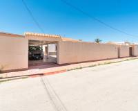 tekrar satış - Villa - Torrevieja - Torreta florida