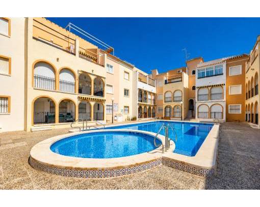 Terraced house - Resale - Torrevieja - Playa de los Naufragos