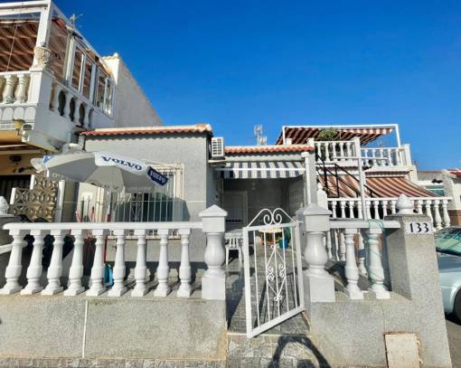 Terraced house - Resale - Torrevieja - SES-94054