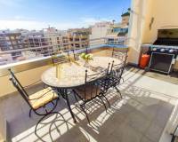 Terras | Modern penthouse te koop in Torrevieja Centro