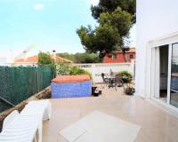 Townhouse in Torrevieja with private jacuzzi. - Jacuzzi.