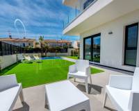 Tuin | Goed onderhouden villa te koop in Costa Cálida - Mar Menor