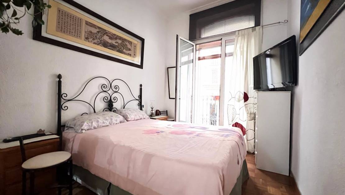 Uzun süre kiralama - Apartman dairesi - Alicante