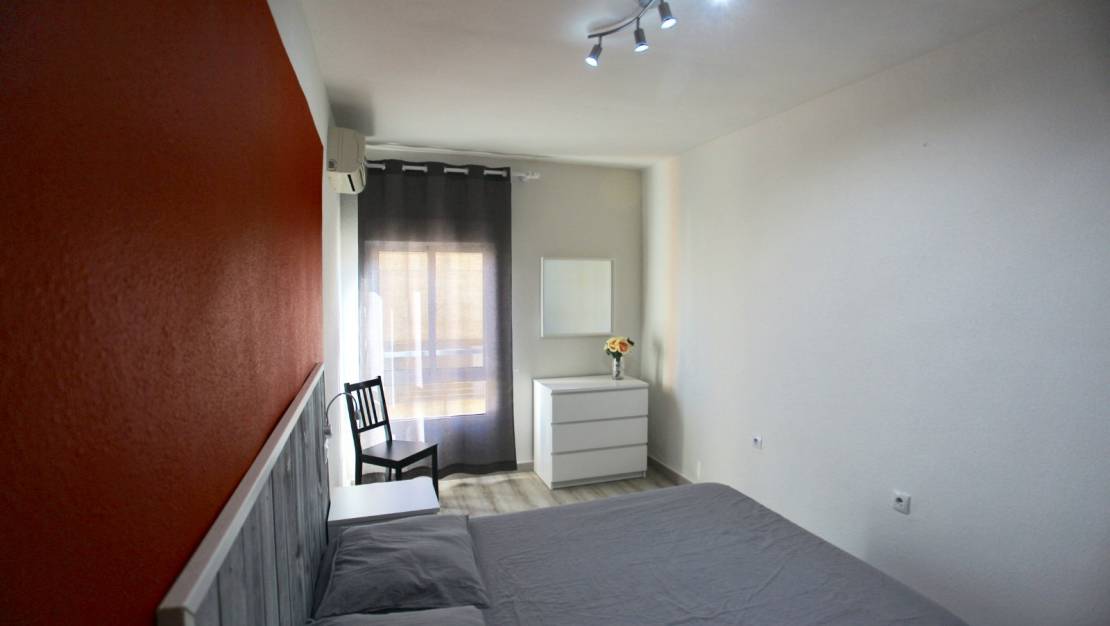 Uzun süre kiralama - Apartman dairesi - Torrevieja - España