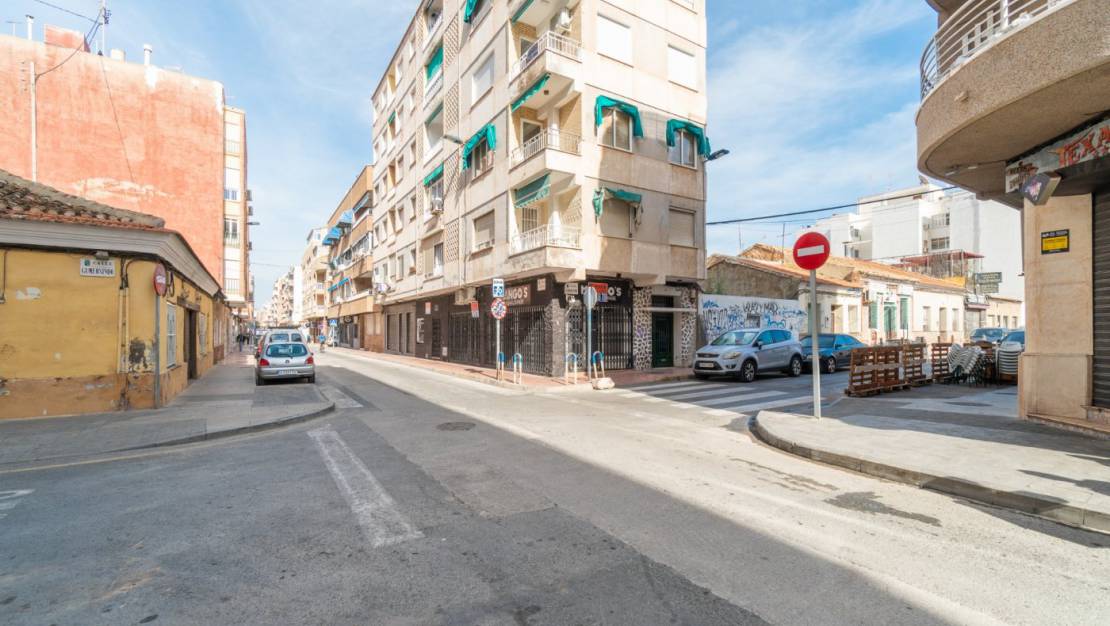 Uzun süre kiralama - Apartman dairesi - Torrevieja - Paseo maritimo