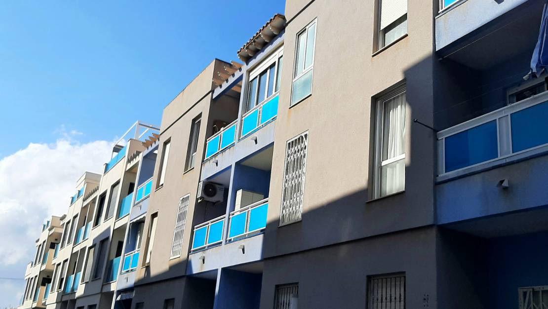 Uzun süre kiralama - Apartman dairesi - Torrevieja