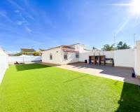 Uzun süre kiralama - Villa - Torrevieja - España