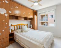 Videresalg - Apartment/Flat - Torrevieja - El Acequión - Los Náufragos