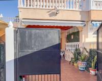Videresalg - Rijtjeshuis - Torrevieja - Los balcones