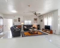 Videresalg - Villa - Orihuela Costa - La Zenia