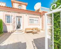 Videresalg - Villa - Orihuela Costa - Punta Prima