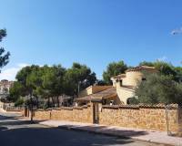 Videresalg - Villa - Orihuela Costa