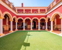 Videresalg - Villa - San Isidro
