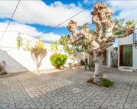 Videresalg - Villa - Torrevieja - Los balcones