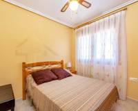 Villa adosada en La Mata con 4 dormitorios.