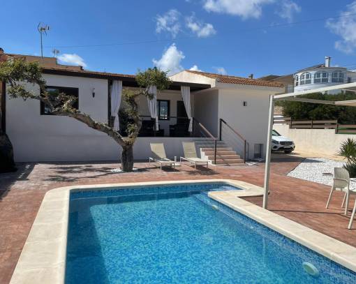 Villa - Kurzzeitvermietung - Torrevieja - RENT-331M