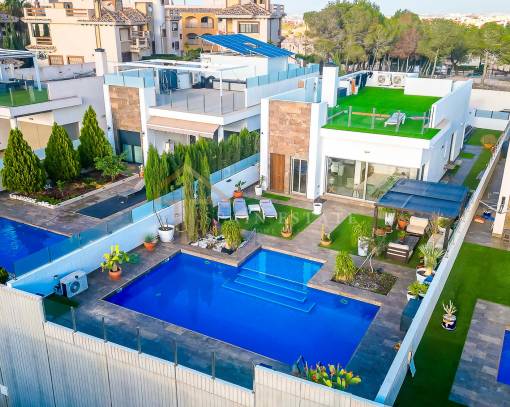 Villa - Lang tid utleie - Torrevieja - rent-949o