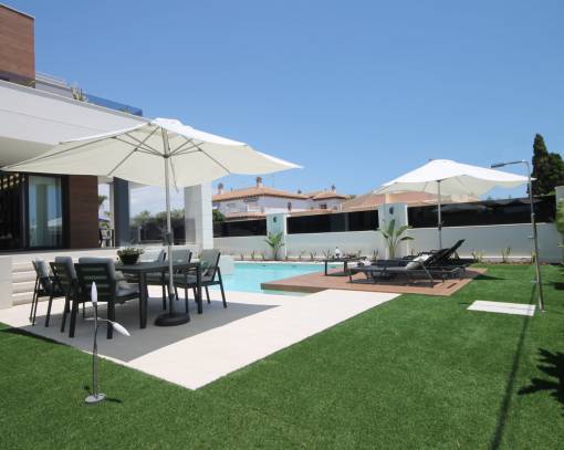 Villa - Neubau - Torrevieja - Torreta florida