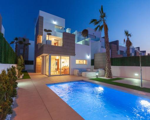 Villa - New Build - Guardamar del Segura - SE120-04