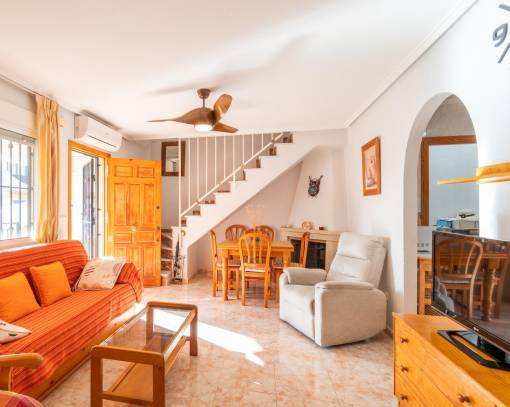 Villa - Resale - Orihuela Costa - SEF-47193