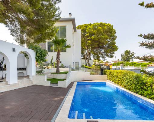 Villa - Resale - Torrevieja - Los balcones