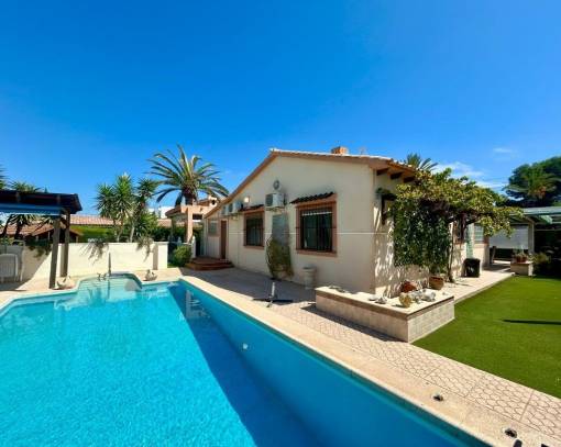 Villa - Reventa - Orihuela Costa - Cabo Roig