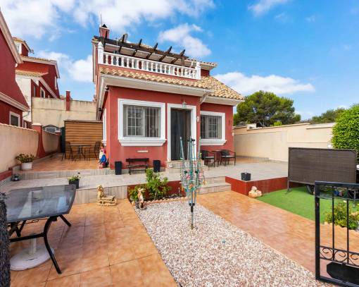 Villa - Sale - Orihuela Costa - PAU 26