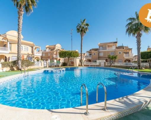 Вилла - Sale - Orihuela Costa - SEF-35792