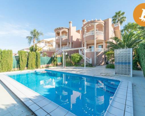 Вилла - Sale - Torrevieja - Los balcones