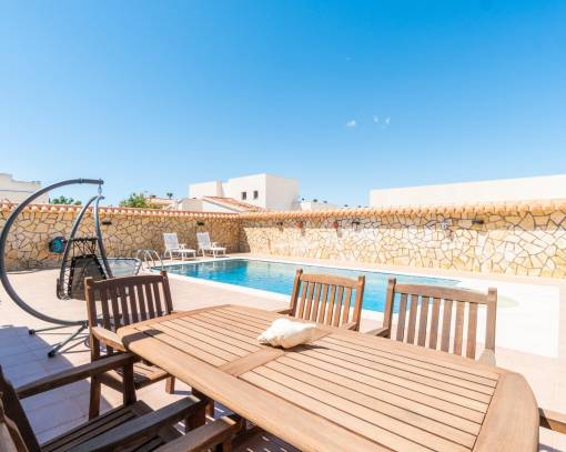 Вилла - Sale - Torrevieja - SEF-45300