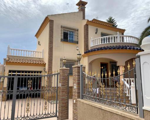 Villa - Uzun süre kiralama - Orihuela Costa - Playa Flamenca