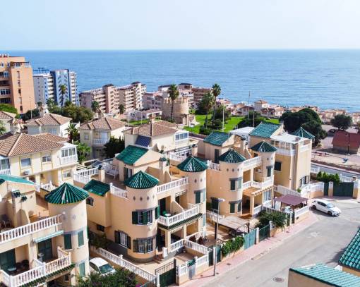Villa - Wederverkoop - Torrevieja - SE00V-204LA