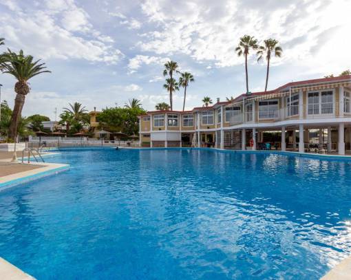 Villa - Wederverkoop - Torrevieja - SEF-39200