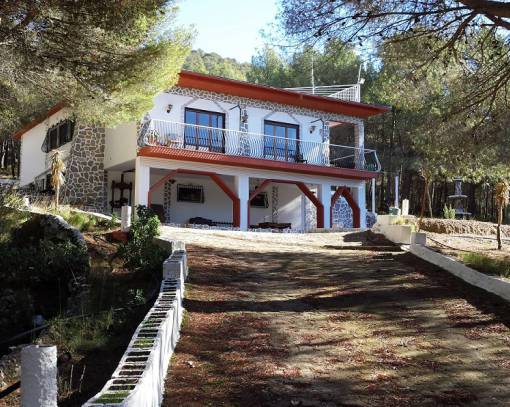 Villa - Wiederverkauf - Castalla - Castalla