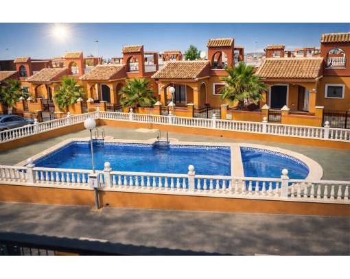 Villa - Wiederverkauf - Torrevieja - SES-96127