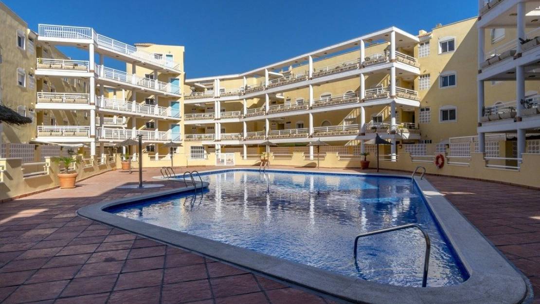 Wederverkoop - Apartment/Flat - Orihuela Costa - Agua Marina