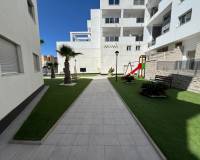 Wederverkoop - Apartment/Flat - Orihuela Costa - Villamartín