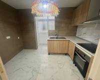 Wederverkoop - Apartment/Flat - Torrevieja - Muelle Pesquero