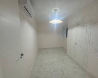 Wederverkoop - Apartment/Flat - Torrevieja - Muelle Pesquero