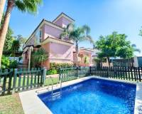 Wederverkoop - Villa - Marbella - Zona Playa