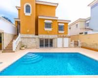 Wederverkoop - Villa - Orihuela Costa - Las Filipinas