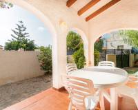 Wederverkoop - Villa - Orihuela Costa - Punta Prima