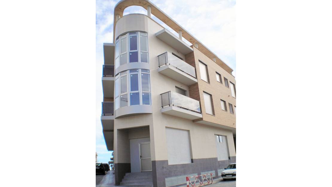 Wiederverkauf - Apartment/Flat - San Miguel de Salinas - Centro