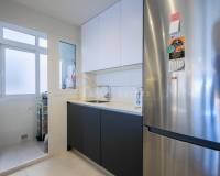 Wiederverkauf - Apartment/Flat - Torrevieja - Paseo maritimo