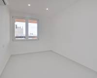 Wiederverkauf - Apartment/Flat - Torrevieja - Playa de los Naufragos