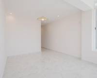 Wiederverkauf - Apartment/Flat - Torrevieja - Playa del Acequion