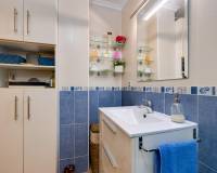 Wiederverkauf - Apartment/Flat - Torrevieja - Playa del Acequion