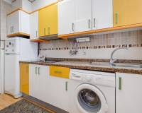 Wiederverkauf - Apartment/Flat - Torrevieja - Playa del Acequion