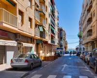 Wiederverkauf - Apartment/Flat - Torrevieja - Playa del Acequion